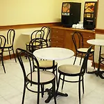 Louisiana Hotel *
